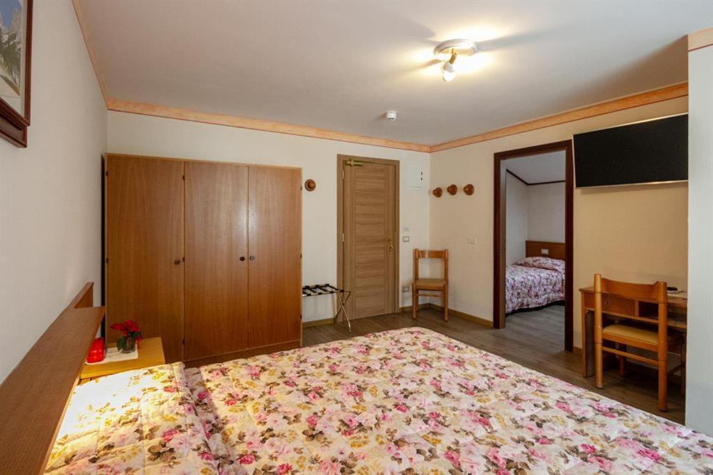 Hotel Stella Alpina Bellamonte Luaran gambar