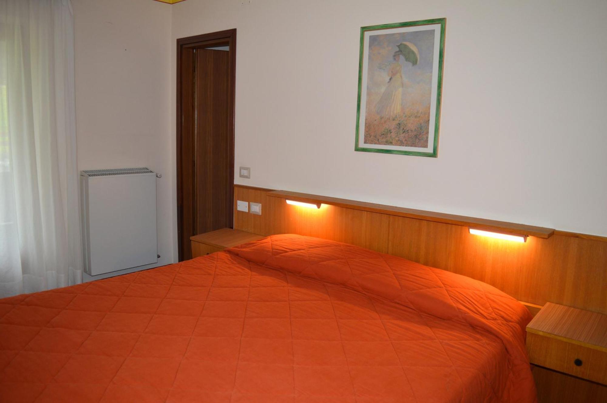 Hotel Stella Alpina Bellamonte Luaran gambar
