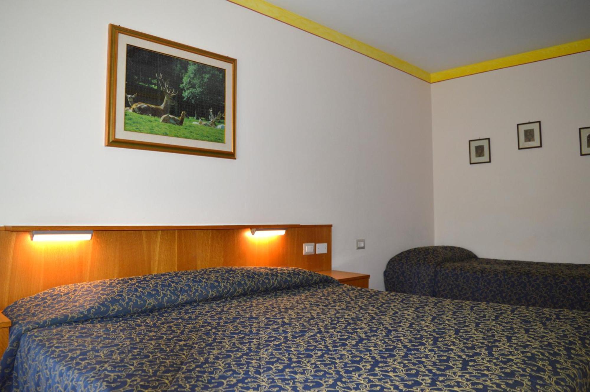 Hotel Stella Alpina Bellamonte Luaran gambar