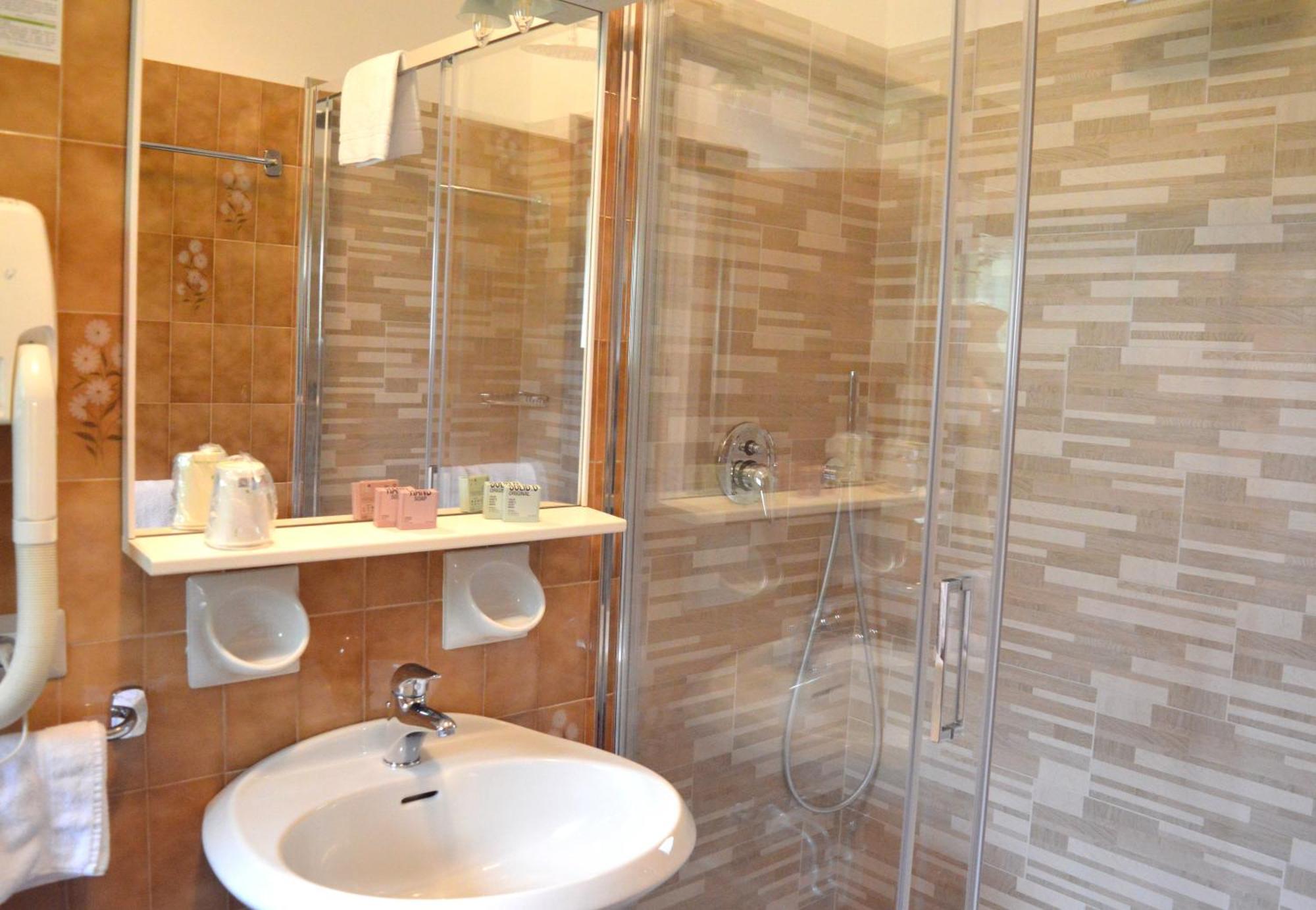 Hotel Stella Alpina Bellamonte Luaran gambar